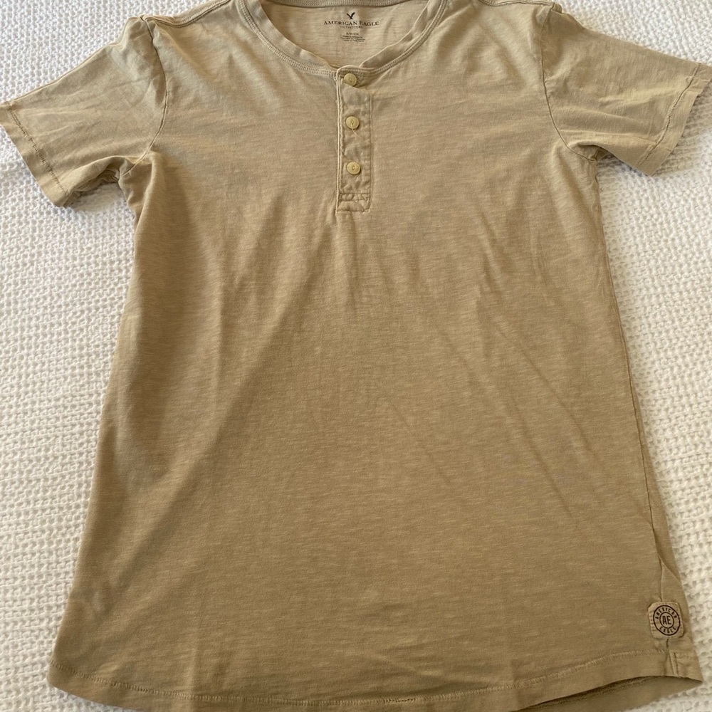 💥2 for $25 American Eagle T-Shirt